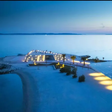 Summer Rest スプリト